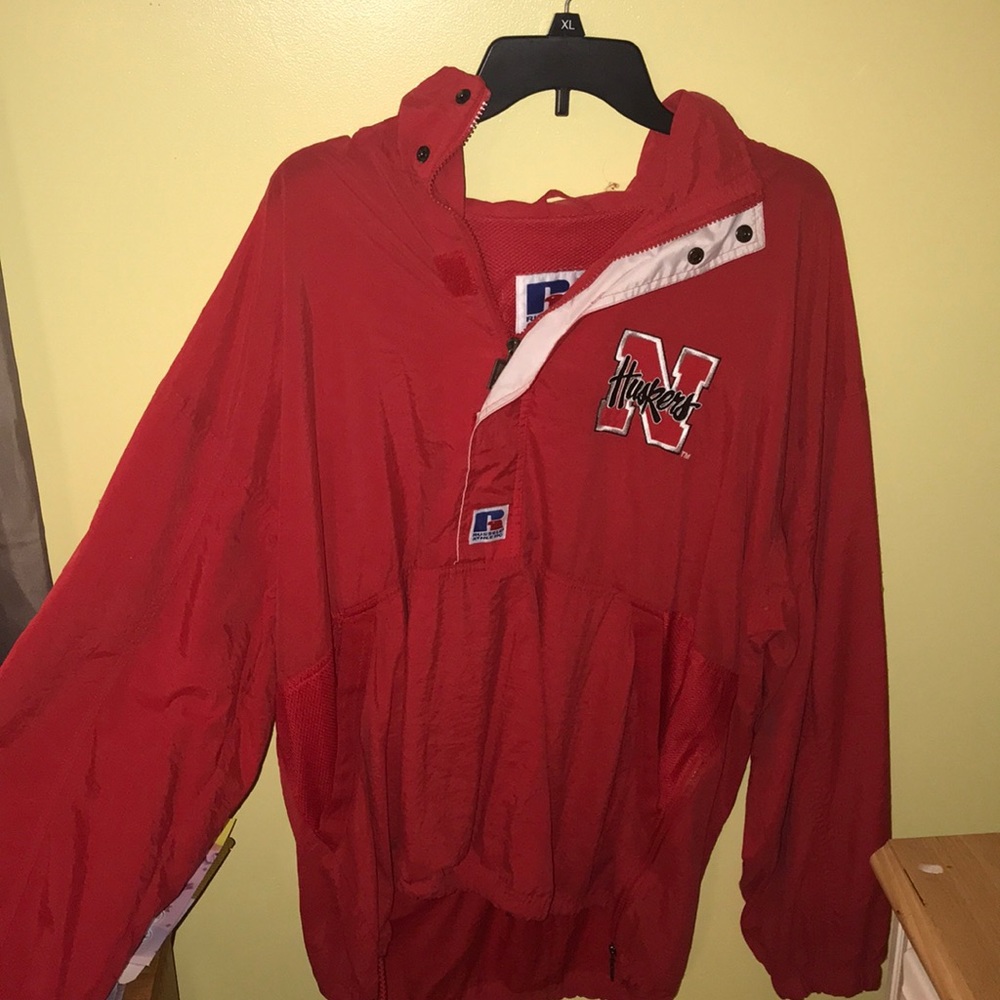 Long sleeve wind breaker